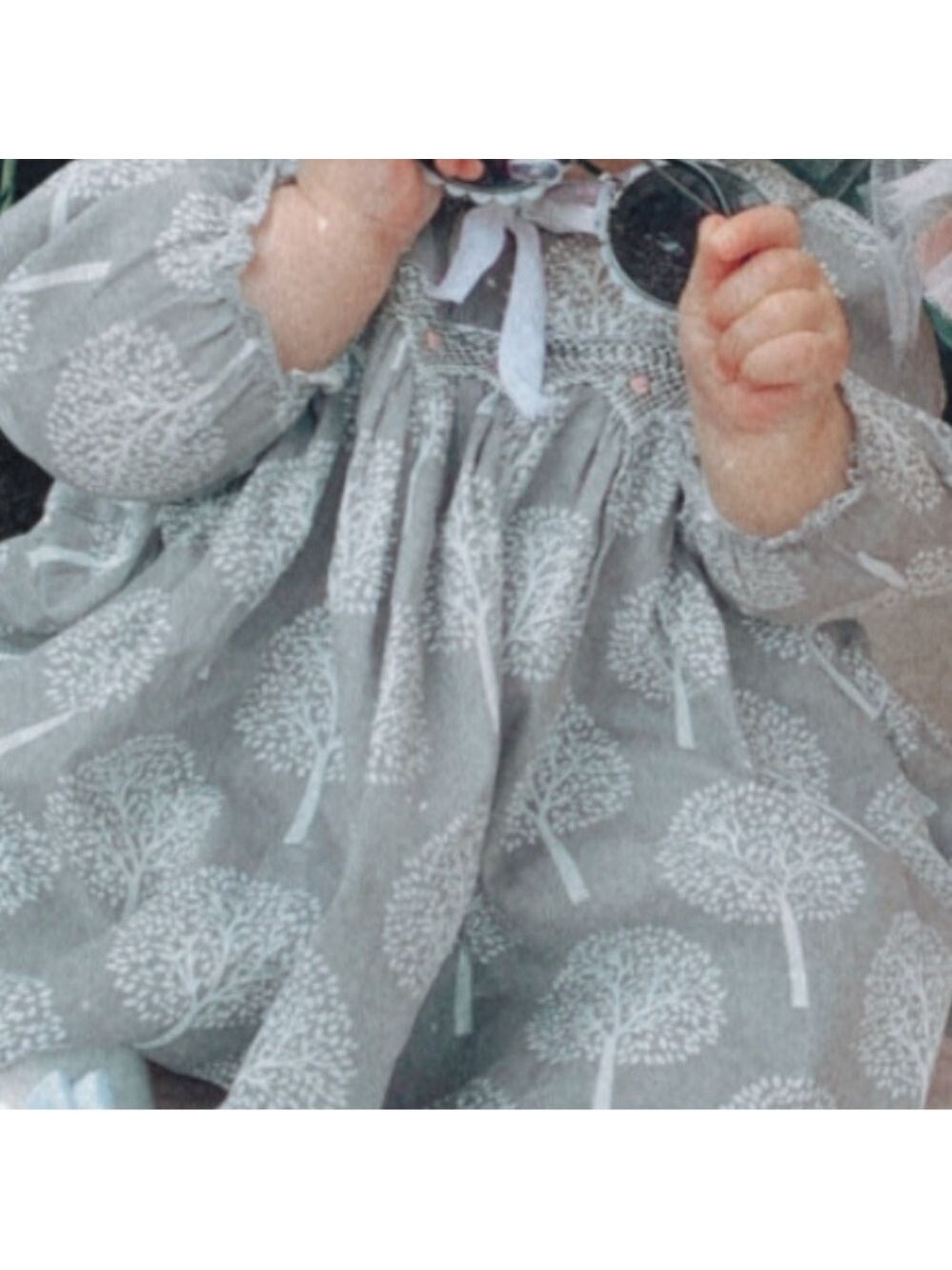 Infant smocked dress with tree Pattern - Picture 9 of 9